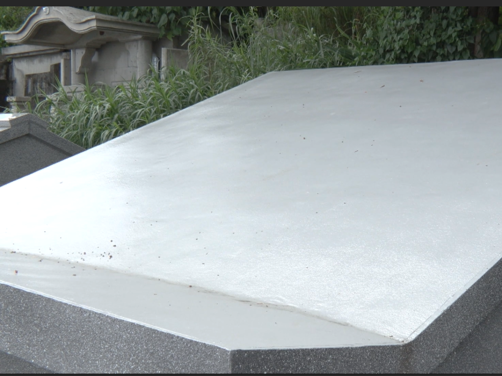 築65年超のお墓改修塗装・防水工事